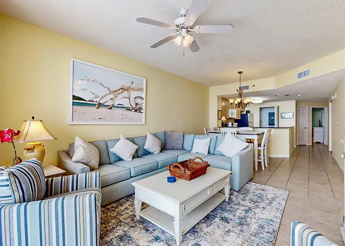 Fantastic On 11th Floor With Gorgeous Views Of The Water Shared Pool Hot Tub Holiday home
