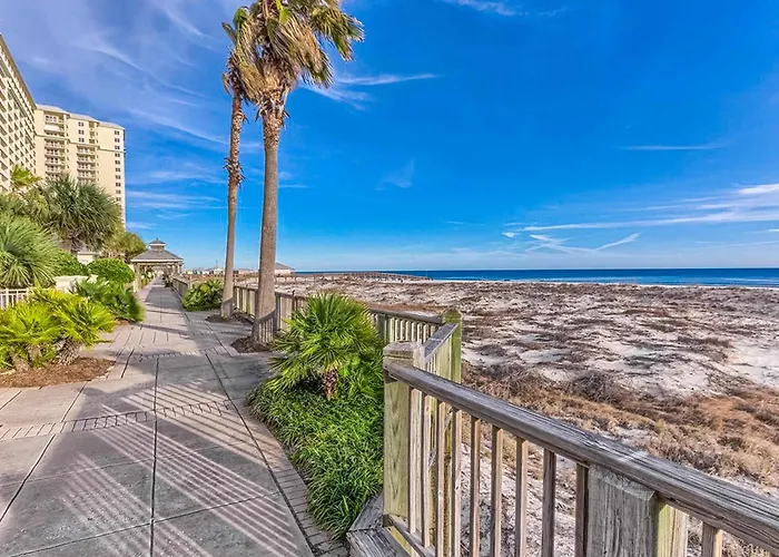 Fantastic On 11th Floor With Gorgeous Views Of The Water Shared Pool Hot Tub Holiday home