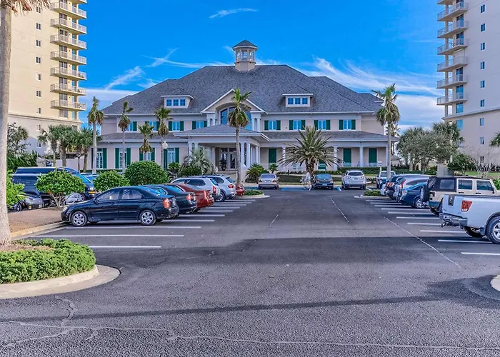 Fantastic On 11th Floor With Gorgeous Views Of The Water Shared Pool Hot Tub