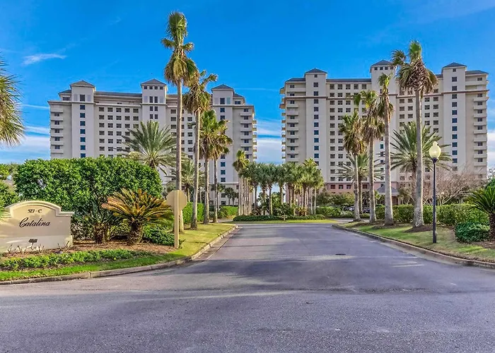 Fantastic On 11th Floor With Gorgeous Views Of The Water Shared Pool Hot Tub Holiday home Gulf Shores